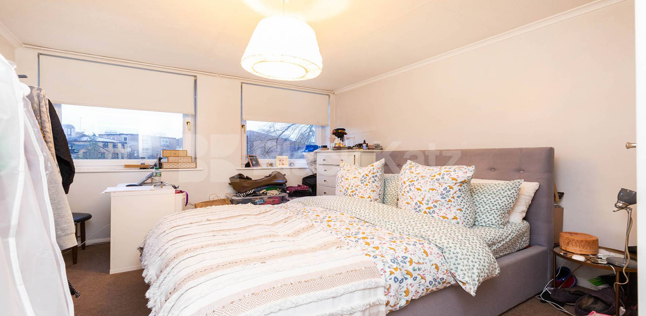 			SPACIOUS 2 BED !, 2 Bedroom, 1 bath, 1 reception Flat			 Hillside, Crouch End Hill, Crouch End